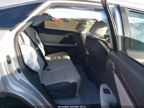 2T2BZMCA3KC206055 2019 LEXUS RX - Image 8