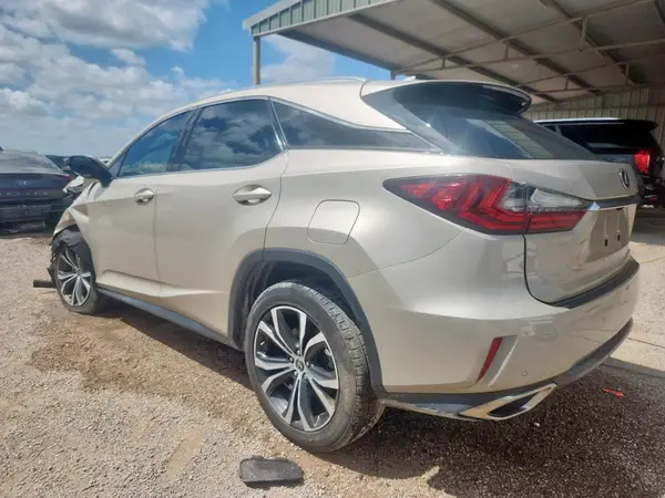 2T2BZMCA3KC211675 2019 LEXUS RX - Image 2