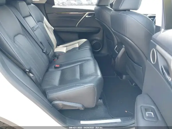 2T2BZMCA4GC036604 2016 LEXUS RX - Image 8