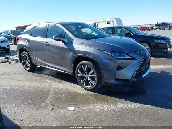 2T2BZMCA4HC054070 2017 LEXUS RX - Image 1