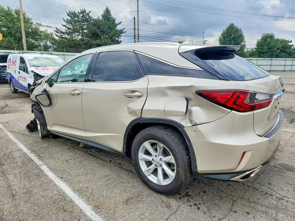 2T2BZMCA4HC079230 2017 LEXUS RX - Image 2