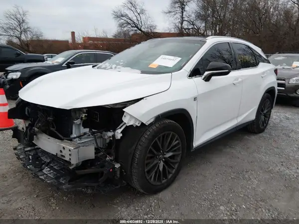 2T2BZMCA4HC099011 2017 LEXUS RX - Image 2