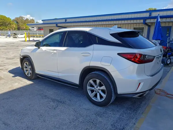 2T2BZMCA4HC120410 2017 LEXUS RX - Image 2