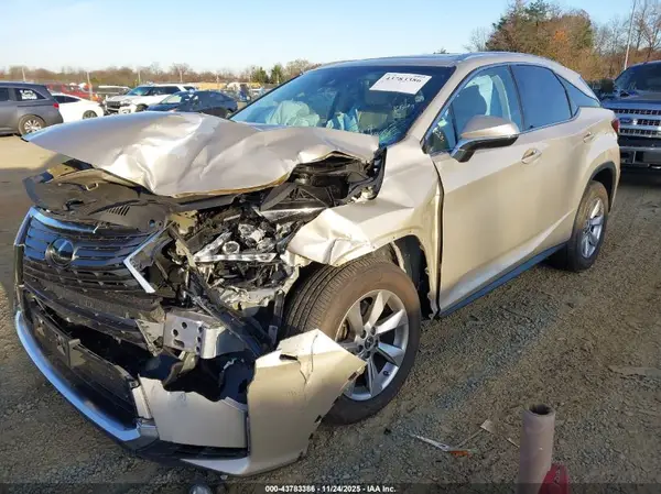 2T2BZMCA4JC140761 2018 LEXUS RX - Image 2