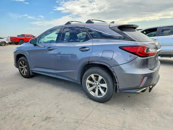 2T2BZMCA4JC145393 2018 LEXUS RX - Image 2