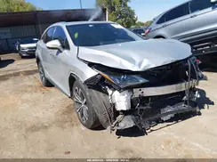 2T2BZMCA4JC148763 2018 LEXUS RX