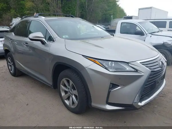 2T2BZMCA4JC157690 2018 LEXUS RX - Image 1