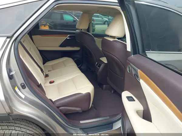 2T2BZMCA4KC174071 2019 LEXUS RX - Image 8
