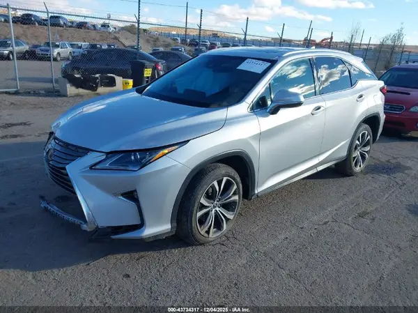 2T2BZMCA4KC176323 2019 LEXUS RX - Image 2