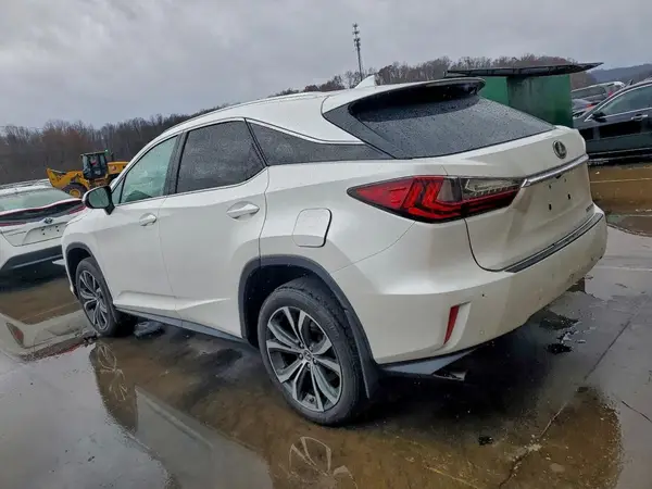 2T2BZMCA4KC184454 2019 LEXUS RX - Image 2