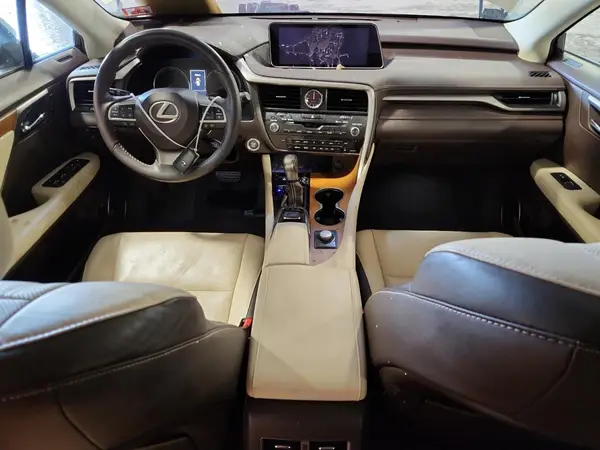 2T2BZMCA4KC196054 2019 LEXUS RX - Image 8
