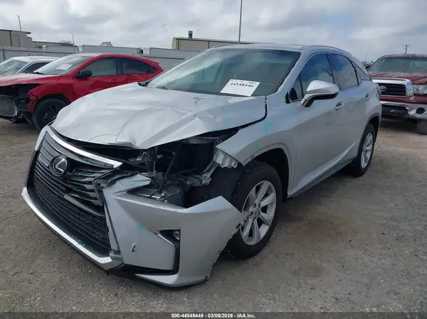 2T2BZMCA5GC011615 2016 LEXUS RX - Image 2
