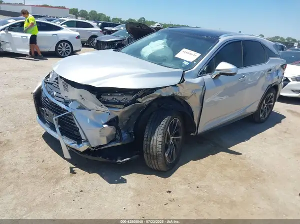 2T2BZMCA5GC033758 2016 LEXUS RX - Image 2