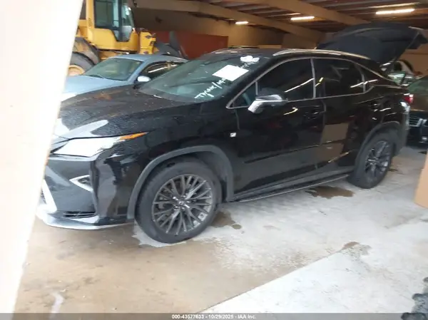 2T2BZMCA5GC048437 2016 LEXUS RX - Image 2