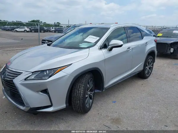 2T2BZMCA5HC055423 2017 LEXUS RX - Image 2