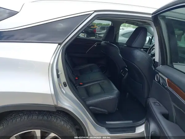 2T2BZMCA5HC055423 2017 LEXUS RX - Image 8