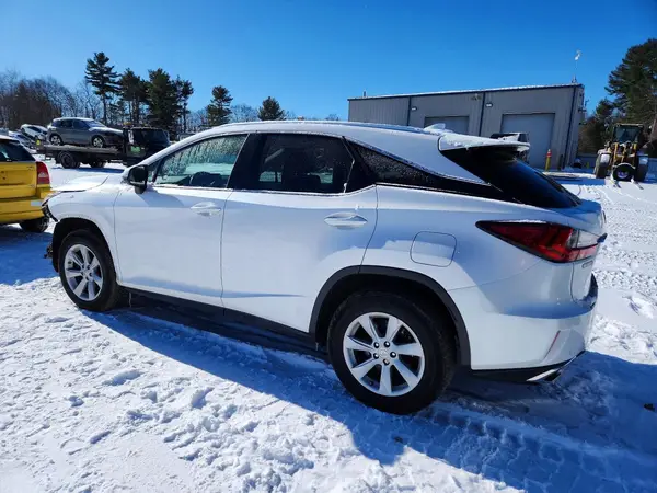 2T2BZMCA5HC058306 2017 LEXUS RX - Image 2
