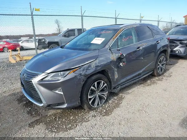 2T2BZMCA5HC066230 2017 LEXUS RX - Image 2