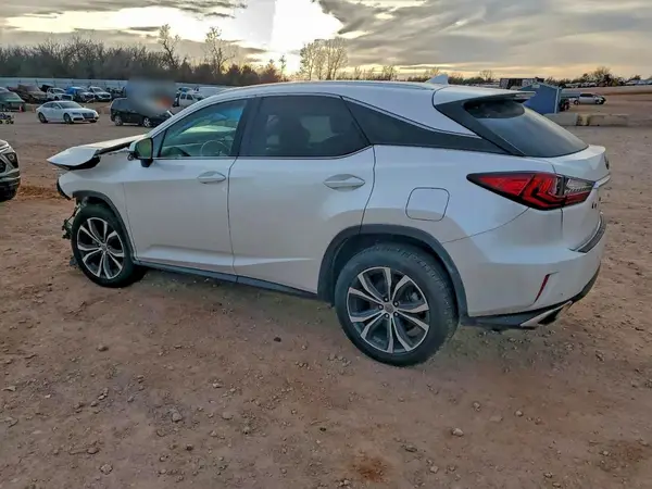 2T2BZMCA5HC081522 2017 LEXUS RX - Image 2