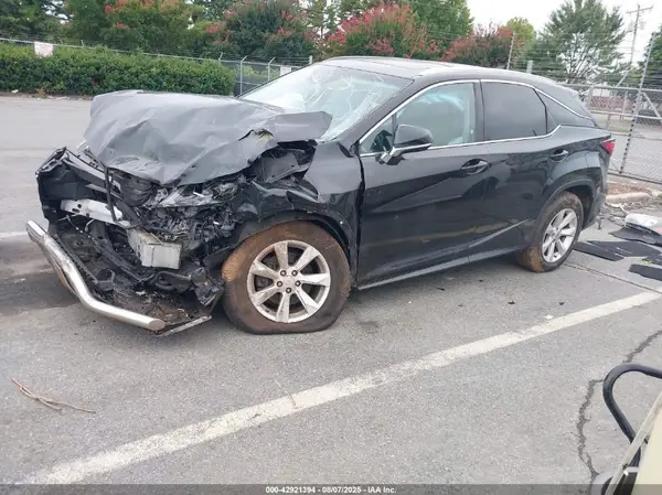 2T2BZMCA5HC098806 2017 LEXUS RX - Image 2