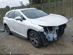 2T2BZMCA5HC121243 2017 LEXUS RX
