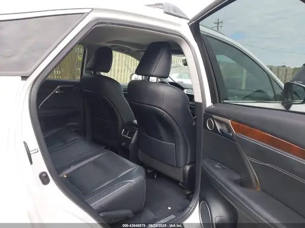 2T2BZMCA5HC121243 2017 LEXUS RX - Image 8