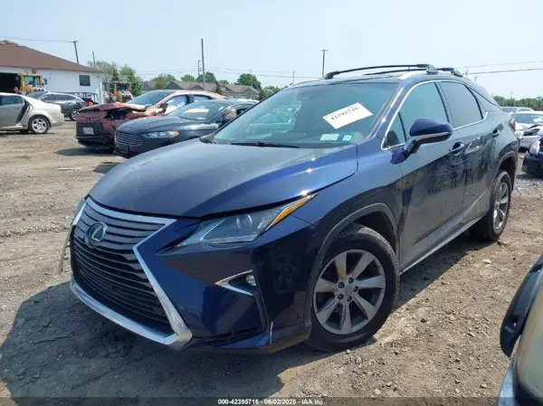 2T2BZMCA5HC128855 2017 LEXUS RX - Image 2
