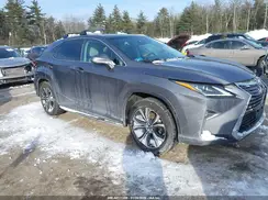 2T2BZMCA5JC140820 2018 LEXUS RX