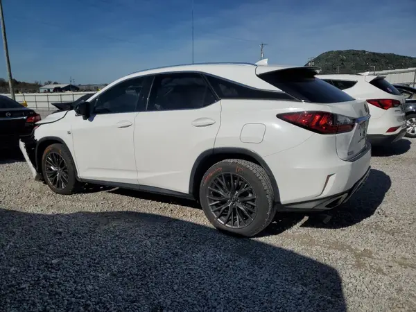 2T2BZMCA5JC147279 2018 LEXUS RX - Image 2