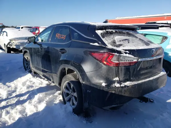 2T2BZMCA5JC147928 2018 LEXUS RX - Image 2