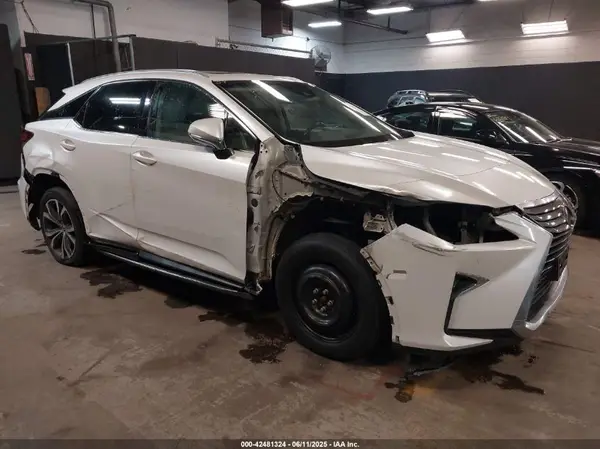 2T2BZMCA5JC148755 2018 LEXUS RX - Image 1