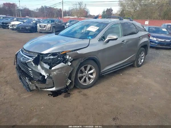 2T2BZMCA5JC150554 2018 LEXUS RX - Image 2