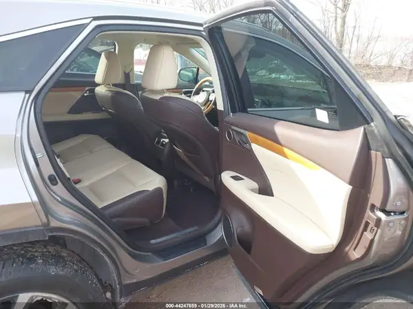 2T2BZMCA5JC161831 2018 LEXUS RX - Image 8