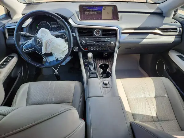 2T2BZMCA5KC168425 2019 LEXUS RX - Image 8