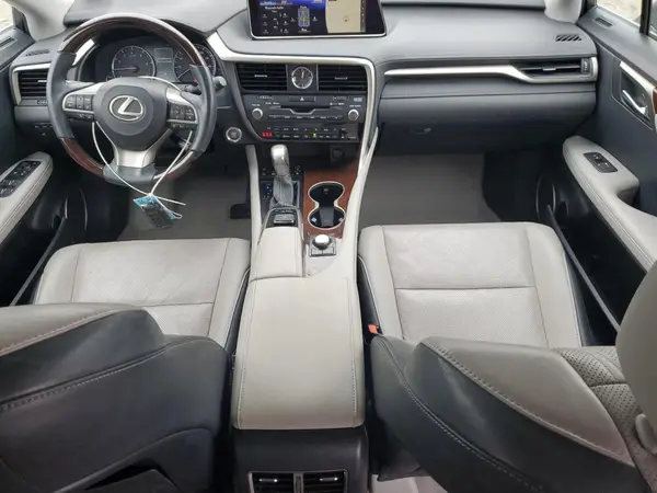 2T2BZMCA5KC174175 2019 LEXUS RX - Image 8