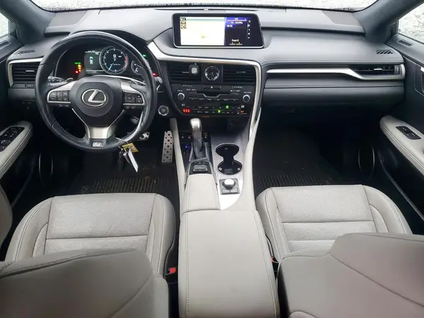2T2BZMCA5KC194765 2019 LEXUS RX - Image 8