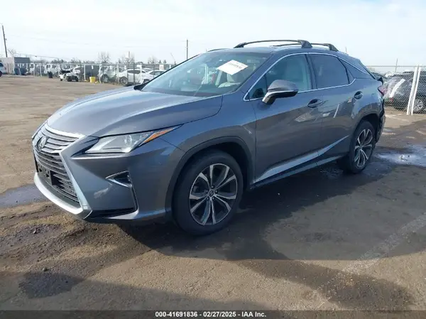 2T2BZMCA5KC201522 2019 LEXUS RX - Image 2