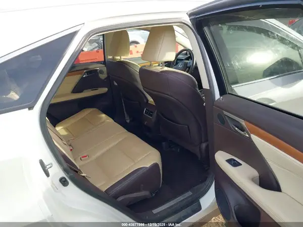 2T2BZMCA6GC006066 2016 LEXUS RX - Image 8