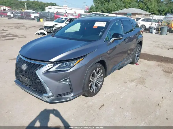 2T2BZMCA6GC036202 2016 LEXUS RX - Image 2