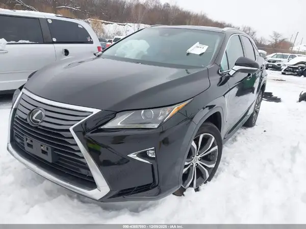 2T2BZMCA6HC057181 2017 LEXUS RX - Image 2