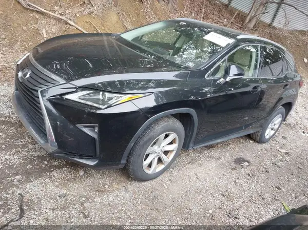 2T2BZMCA6HC057262 2017 LEXUS RX - Image 2