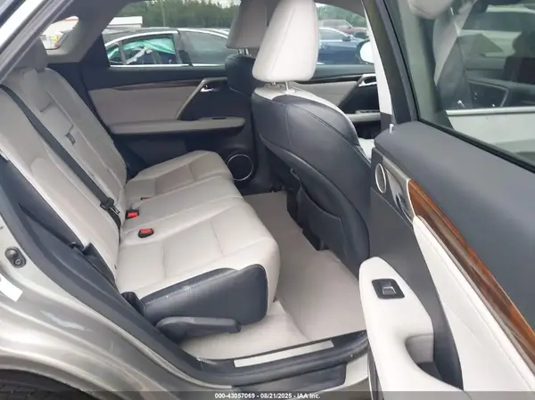 2T2BZMCA6HC076541 2017 LEXUS RX - Image 8