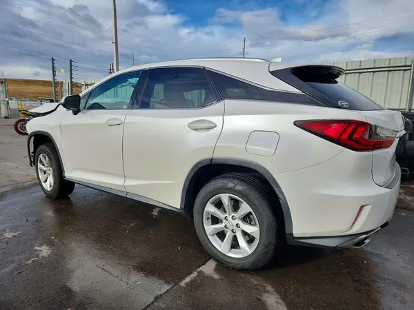 2T2BZMCA6HC076815 2017 LEXUS RX - Image 2