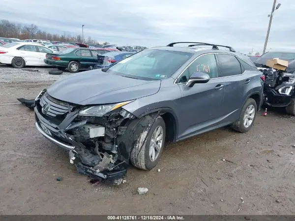 2T2BZMCA6HC088446 2017 LEXUS RX - Image 2