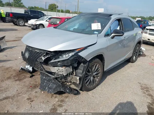 2T2BZMCA6HC096899 2017 LEXUS RX - Image 2