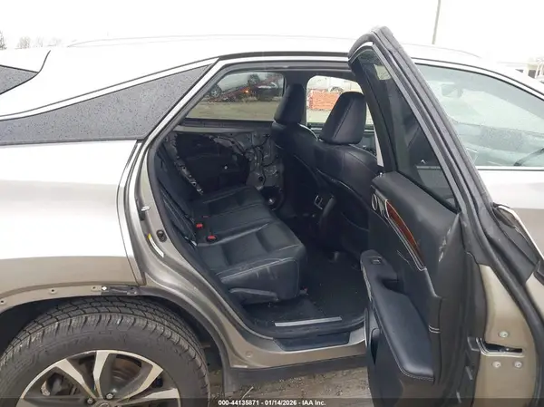 2T2BZMCA6HC103446 2017 LEXUS RX - Image 8