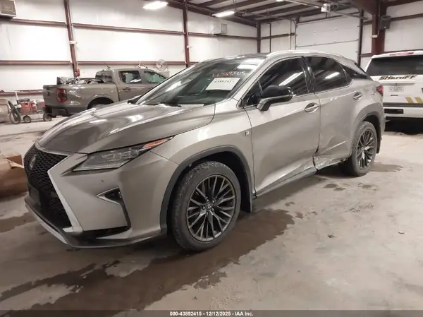 2T2BZMCA6HC106332 2017 LEXUS RX - Image 2