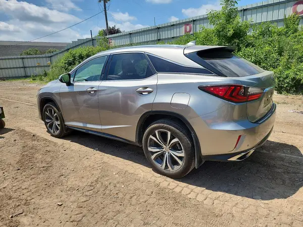 2T2BZMCA6HC110249 2017 LEXUS RX - Image 2