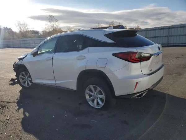 2T2BZMCA6HC110896 2017 LEXUS RX - Image 2
