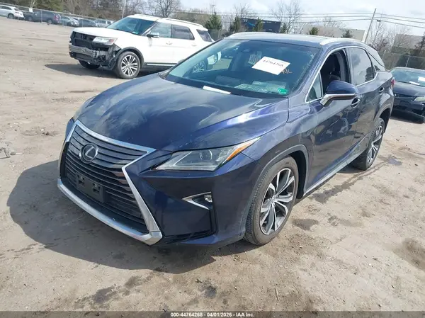 2T2BZMCA6HC114818 2017 LEXUS RX - Image 2